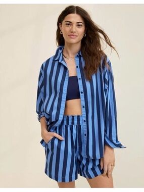 Aerie Good Day Button Down Shirt Size M Blue Stripe 100% Cotton Oversized